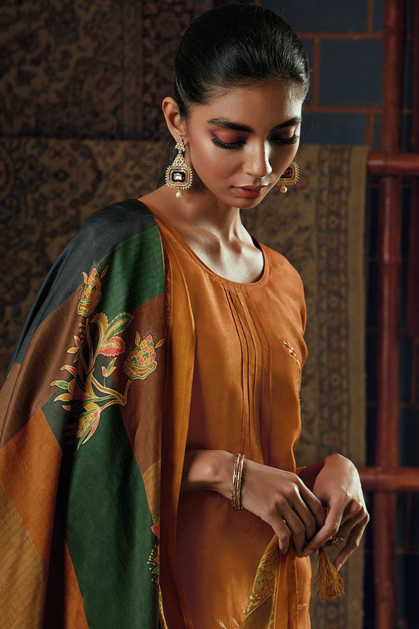 Sara Bemberg Silk Salwar Suit Design Number 864