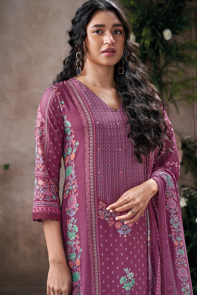 Captivate in a Timeless Zamesi Desert Pure Soft Silk Salwar Suit