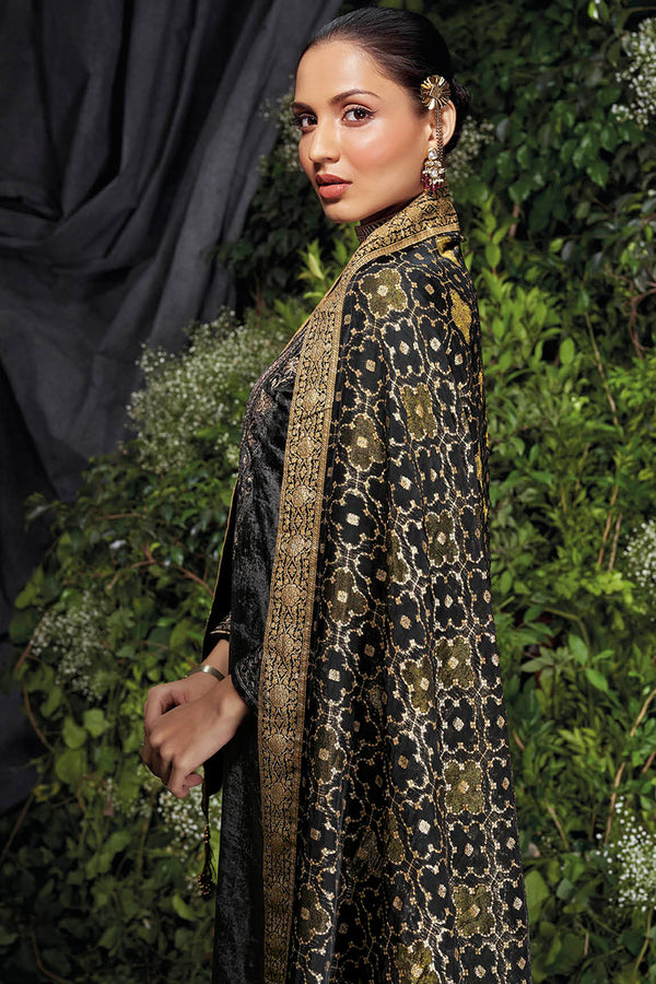 Saanjh Pure Silky Velvet Salwar Suit