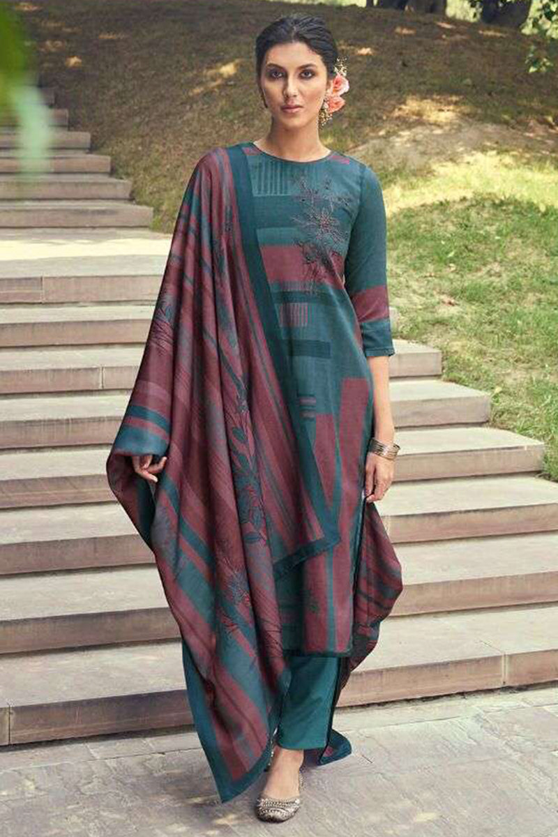 Winter Cluster Pashmina Salwar Suit Design 564