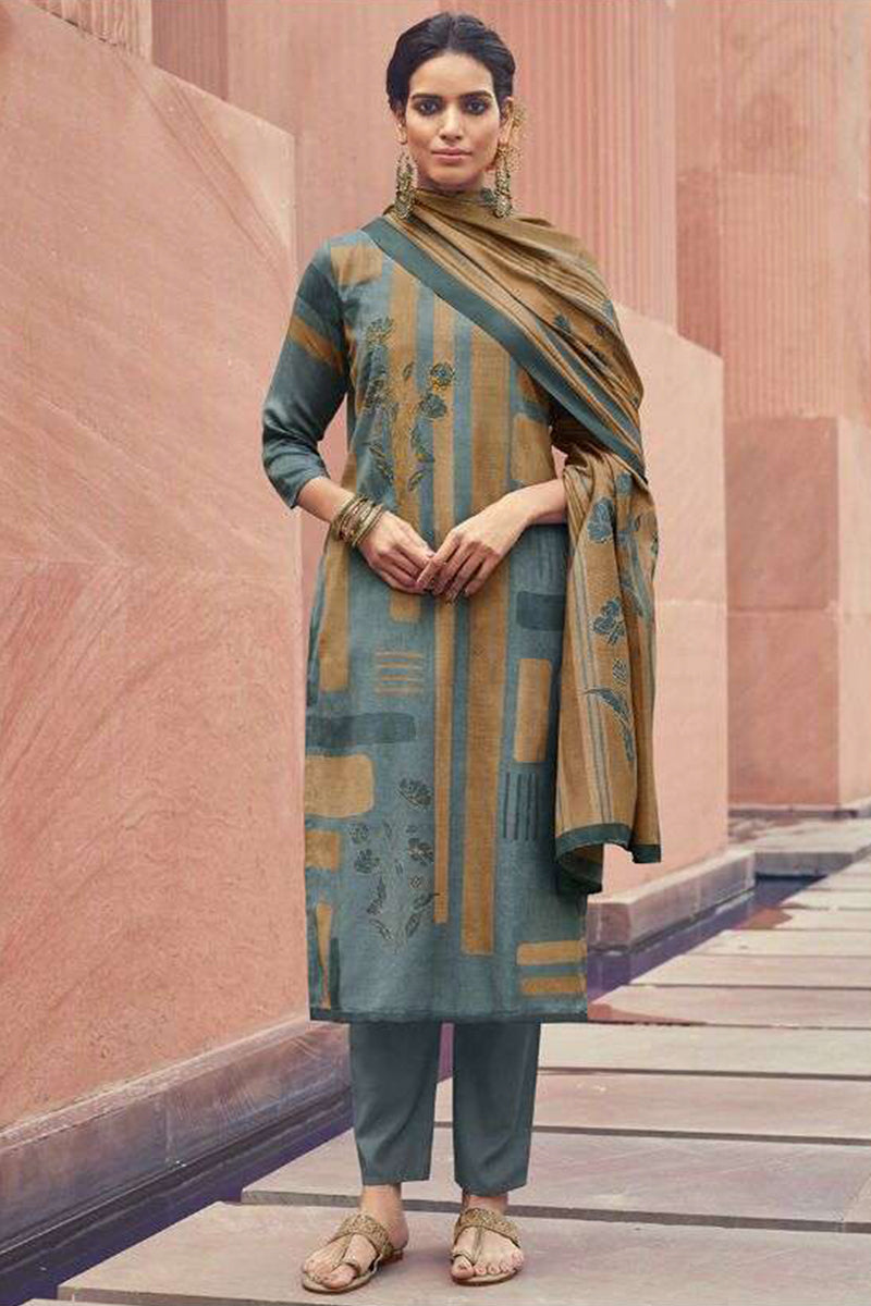 Winter Cluster Pashmina Salwar Suit Design 565